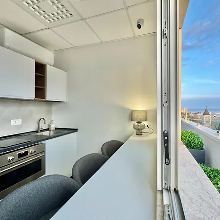 Mameli View 4*